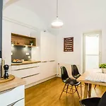 Apartment Elegant